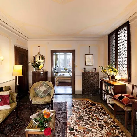 Palazzetto Pisani Grand Canal 4* ונציה