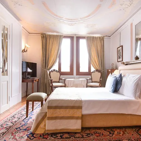 Palazzetto Pisani Grand Canal 4* Venecia