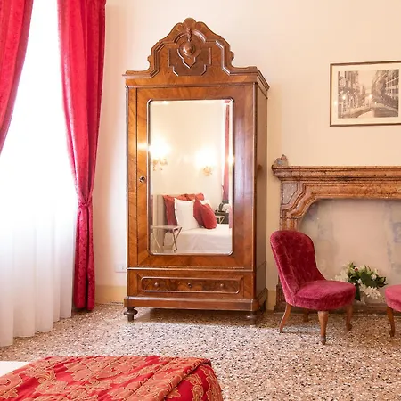 Pensión Palazzetto Pisani Grand Canal Venecia