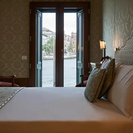 Pensión Palazzetto Pisani Grand Canal