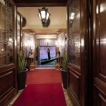 Palazzetto Pisani Grand Canal בית הארחה ונציה