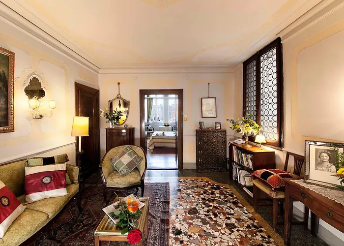 Palazzetto Pisani Grand Canal 4* Velence