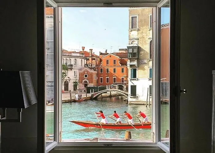 Palazzetto Pisani Grand Canal Vendégház 4*