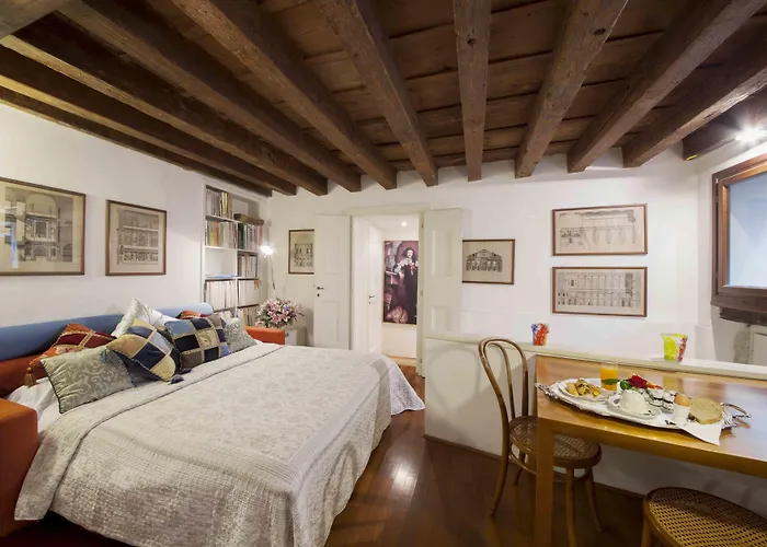 Palazzetto Pisani Grand Canal 4* Velence