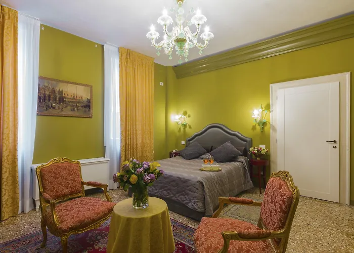 Vendégház Palazzetto Pisani Grand Canal