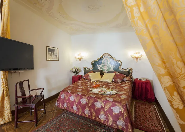 Vendégház Palazzetto Pisani Grand Canal