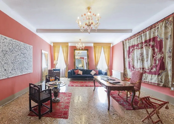 Vendégház Palazzetto Pisani Grand Canal 4*