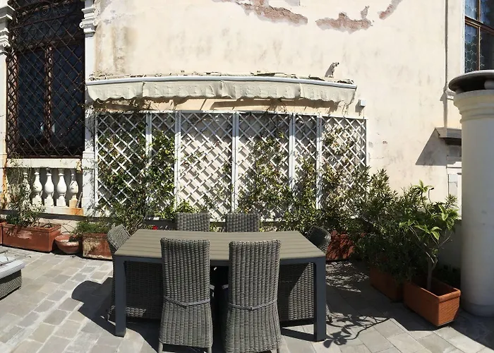 Gæstehus Palazzetto Pisani Grand Canal Venedig