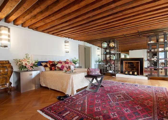 Vendégház Palazzetto Pisani Grand Canal Velence