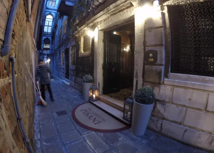 Palazzetto Pisani Grand Canal Vendégház 4*